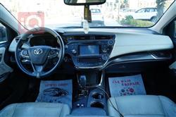 تويوتا أفالون